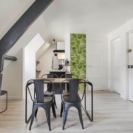 Appartement La Casa Centra Charm At Falaise'S Downtown à Falaise  Extérieur photo