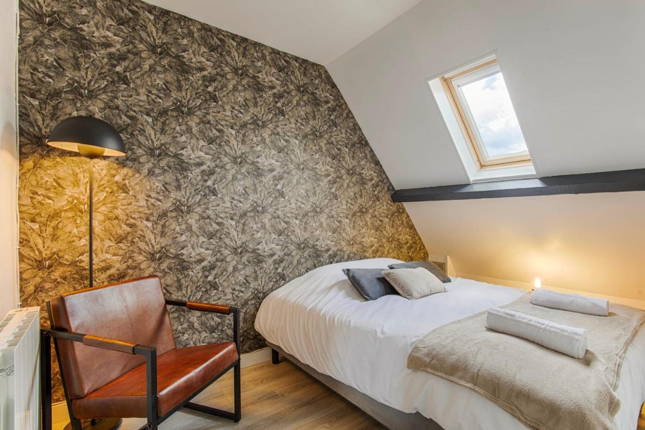Appartement La Casa Centra Charm At Falaise'S Downtown à Falaise  Extérieur photo