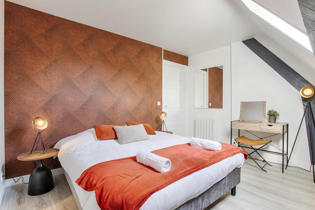 Appartement La Casa Centra Charm At Falaise'S Downtown à Falaise  Extérieur photo