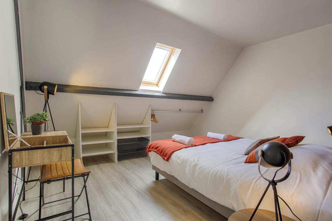 Appartement La Casa Centra Charm At Falaise'S Downtown à Falaise  Extérieur photo